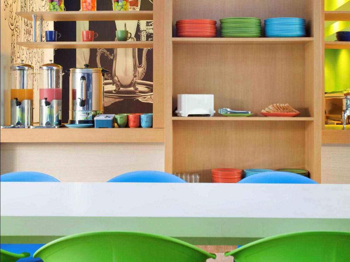 Ibis Budget Jakarta Daan Mogot Екстер'єр фото
