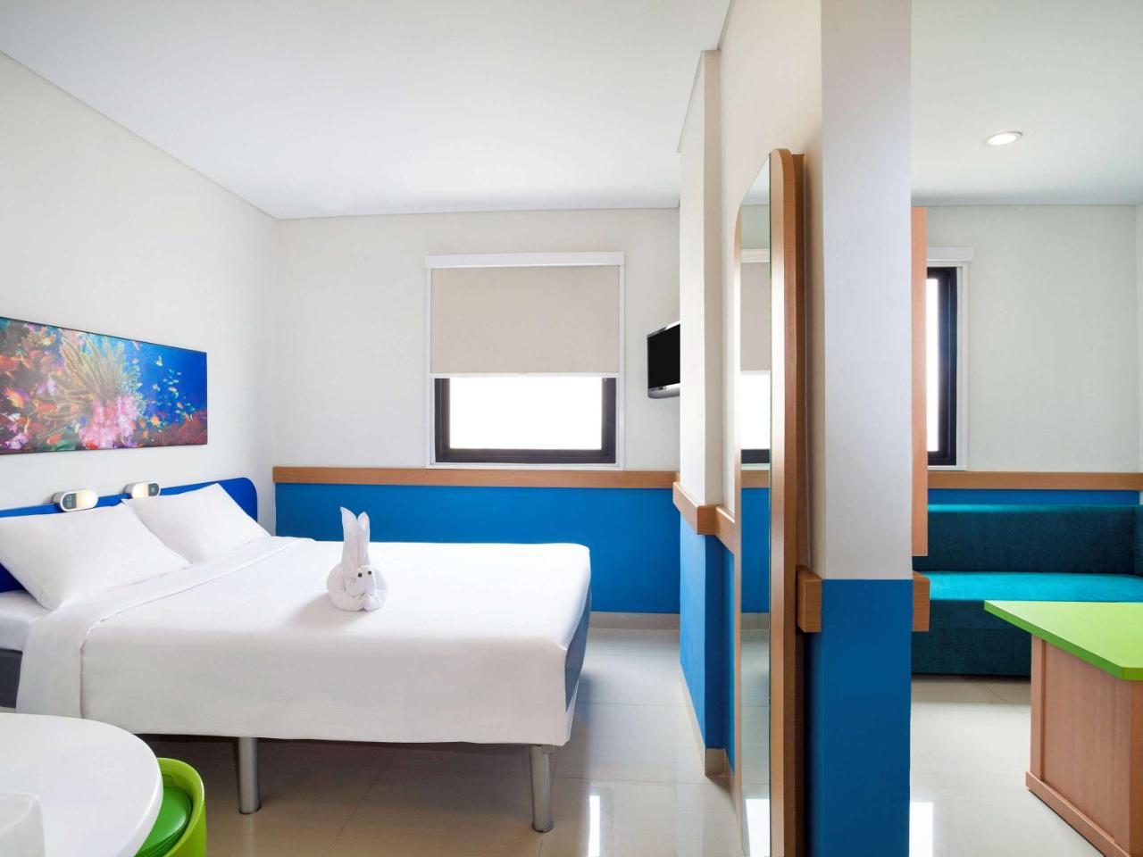 Ibis Budget Jakarta Daan Mogot Екстер'єр фото